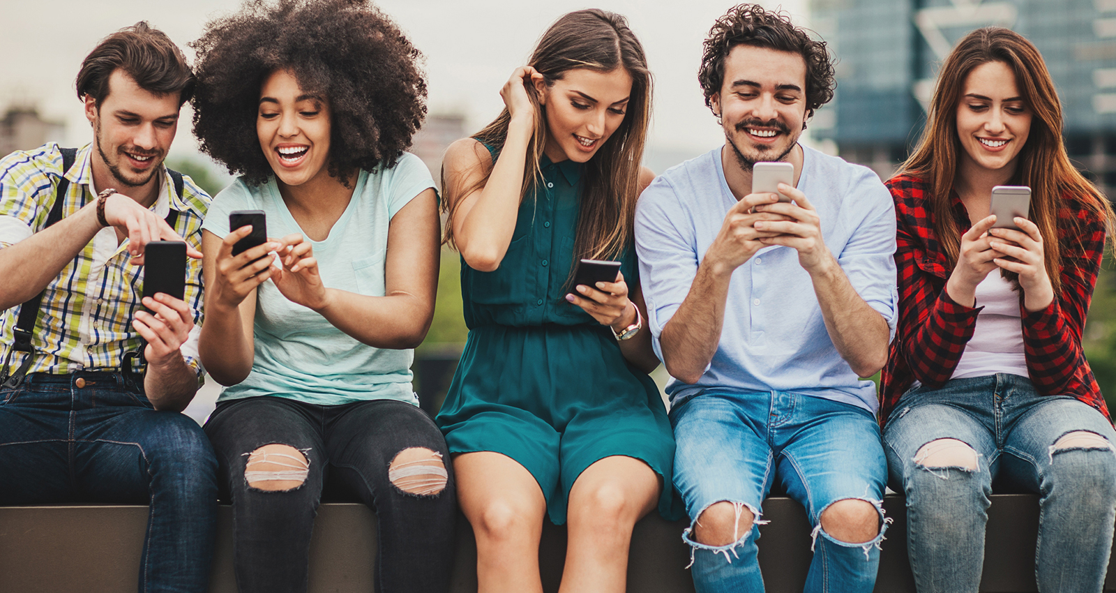 Selling to Millennials: 4 Tips to Connect Using Unpaid Posts